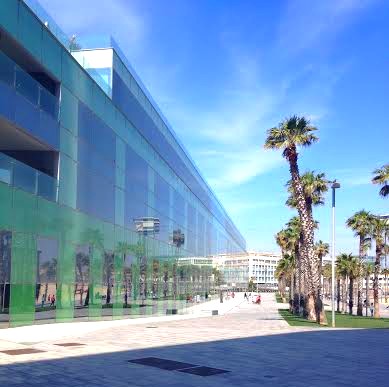 Barcelona.Desigual.HQ.exterior.2014